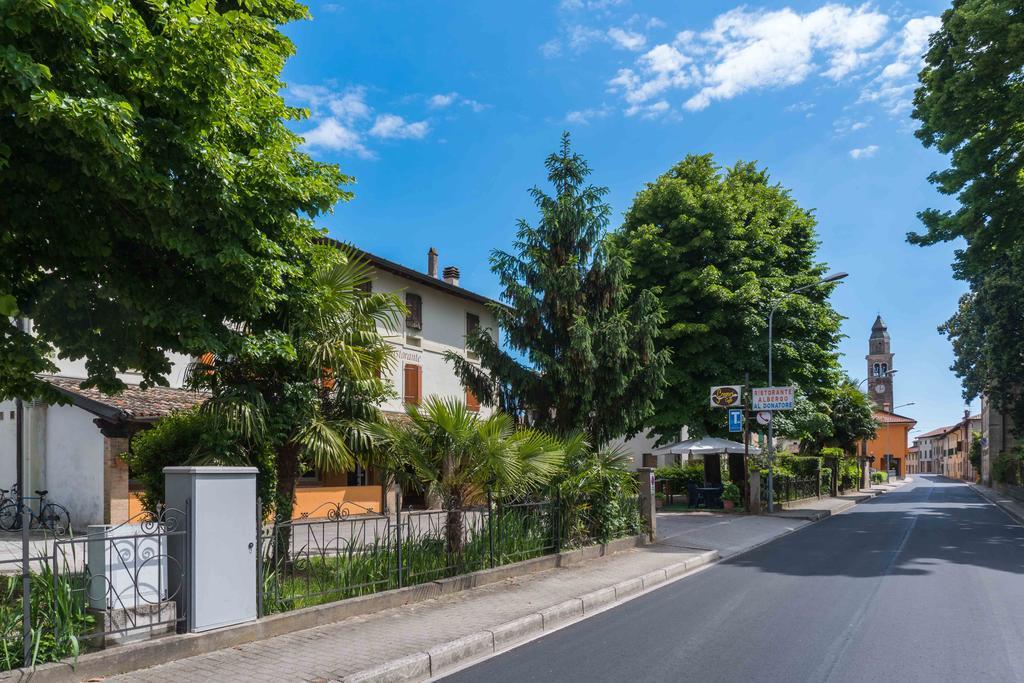 Ristorante Albergo Al Donatore Teòr Eksteriør bilde