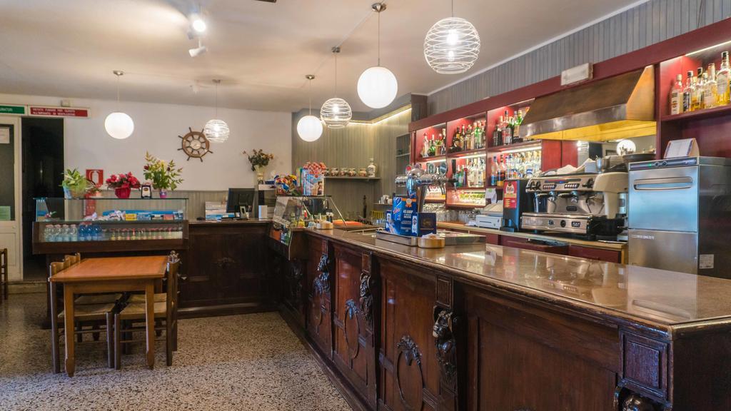 Ristorante Albergo Al Donatore Teòr Eksteriør bilde
